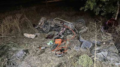 AFYONKARAHİSAR’DA İKİ OTOMOBİLİN ÇARPIŞTIĞI KAZADA 2 KİŞİ ÖLDÜ, 3 KİŞİ