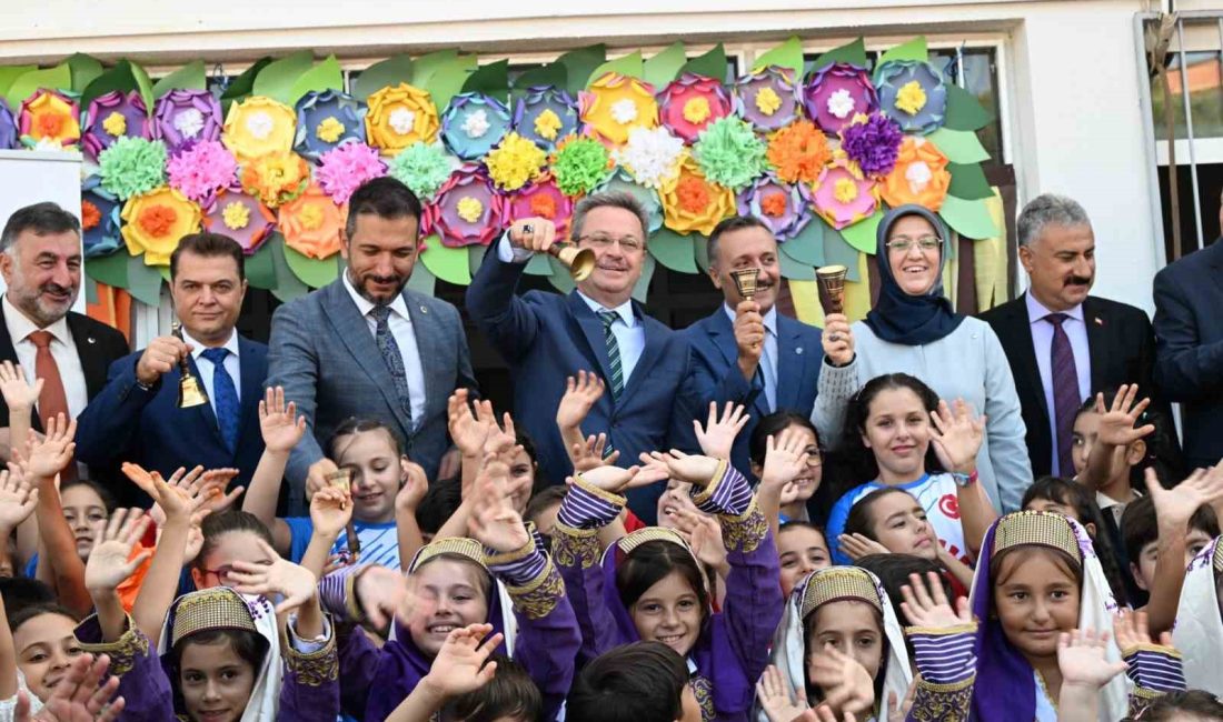 2024-2025 EĞİTİM ÖĞRETİM YILI MANİSA'DA BÜYÜK BİR HEYECANLA BAŞLADI. OKULLARIN