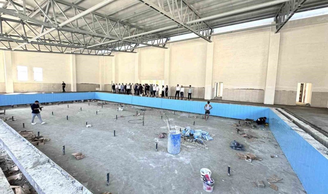AYDIN’IN İNCİRLİOVA İLÇESİNDE, GENÇLİK VE SPOR BAKANLIĞI TARAFINDAN YAPIMI DEVAM