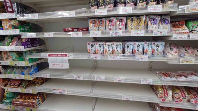 JAPONYA’DA PİRİNÇ KRİZİ YAŞANIYOR, MARKET RAFLARI BOŞ KALDI