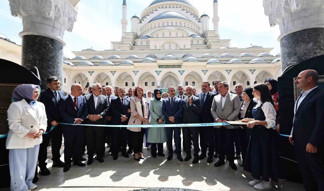 KADINLARIN EL EMEKLERİ ŞAHİNBEY MİLLET CAMİİ VE KÜLLİYESİ’NDE SERGİLENDİ