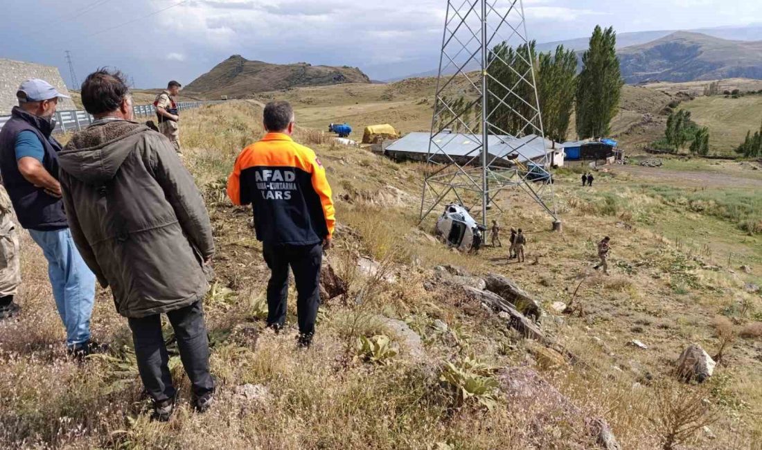 KAĞIZMAN'DA TRAFİK KAZASI: 4 YARALI(KARS-İHA)