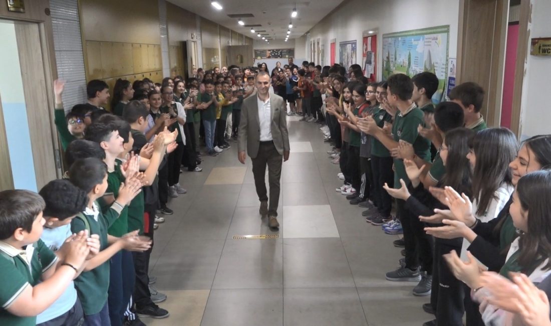 GAZİANTEP’TE GÖREV YAPAN SOSYAL BİLGİLER ÖĞRETMENİ SEYDİ VAKKAS CEYHAN, YAKALANDIĞI
