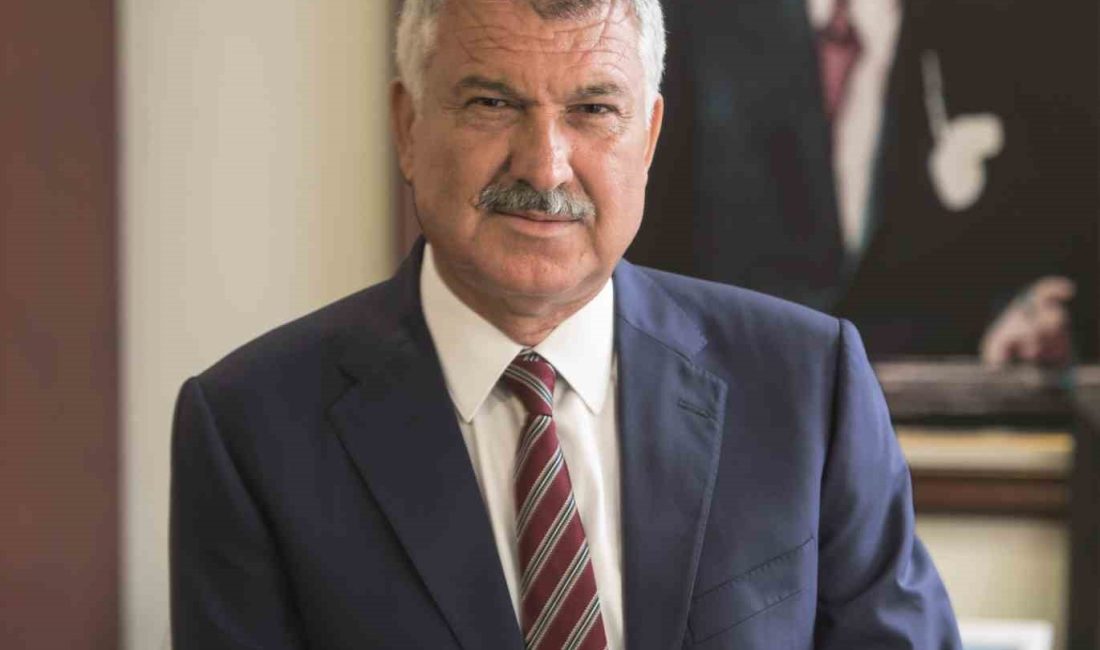 ADANA BÜYÜKŞEHİR BELEDİYE BAŞKANI ZEYDAN KARALAR, YAŞAR KEMAL YÜRÜYÜŞ PARKURU’NDA