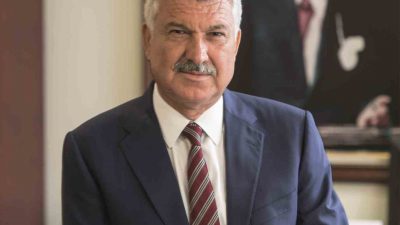 ADANA BÜYÜKŞEHİR BELEDİYE BAŞKANI ZEYDAN KARALAR, YAŞAR KEMAL YÜRÜYÜŞ PARKURU’NDA