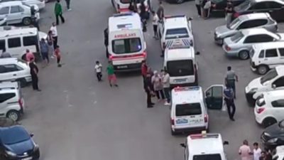 GAZİANTEP'TE BİR SİTE BAHÇESİNDE ÇIKAN KAVGAYI AYIRMAK İSTEYEN SİTE SAKİNİ,