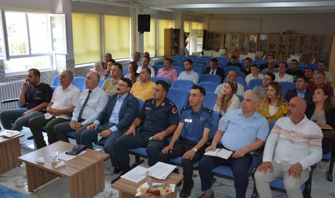 AFYONKARAHİSAR EMİRDAĞ KAYMAKAMI YASİN AKGÜL, GELECEĞİN TEMİNATI ÇOCUKLARIN OKUL GÜVENLİKLERİNİN