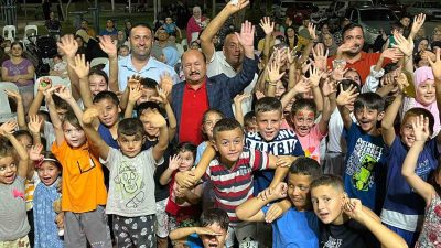 KEPEZ BELEDİYESİ, DOKUMA PARK’TA TÜRK DÜNYASI VE 90’LAR GECESİ DÜZENLEDİ.