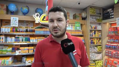 OKULLARIN BAŞLAMASINA SAYILI GÜNLER KALA VATANDAŞLAR KIRTASİYE ALIŞVERİŞİNE BAŞLADI.