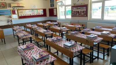 KÖYCEĞİZ’DE DERS KİTAPLARI SIRALARA BIRAKILDI