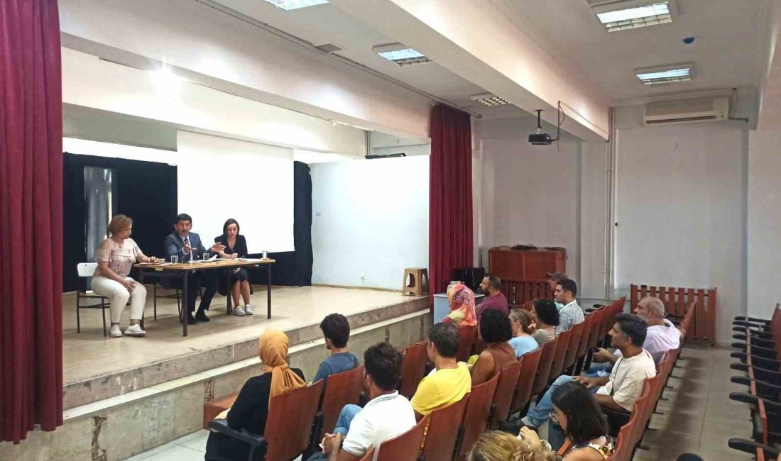 KÖYCEĞİZ’DE ÖZEL EĞİTİM ÖĞRETMENLERİ İLE TOPLANTI YAPILDI