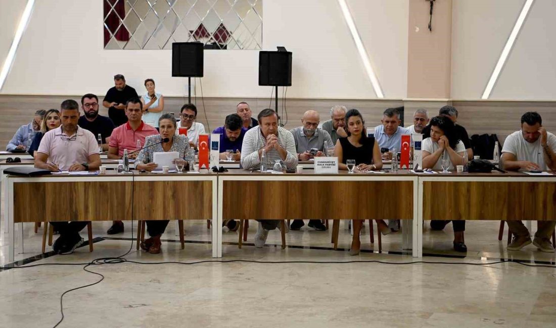 KUŞADASI BELEDİYE MECLİSİ'NİN EYLÜL AYI TOPLANTISINA EĞİTİM KONUSU DAMGASINI VURDU.