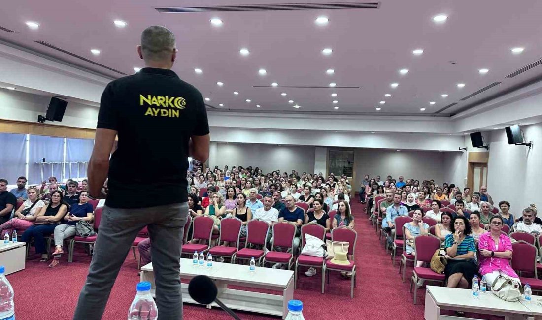 KUŞADASI'NDA "EN İYİ NARKOTİK POLİSİ ANNE" EĞİTİMİ VERİLDİ