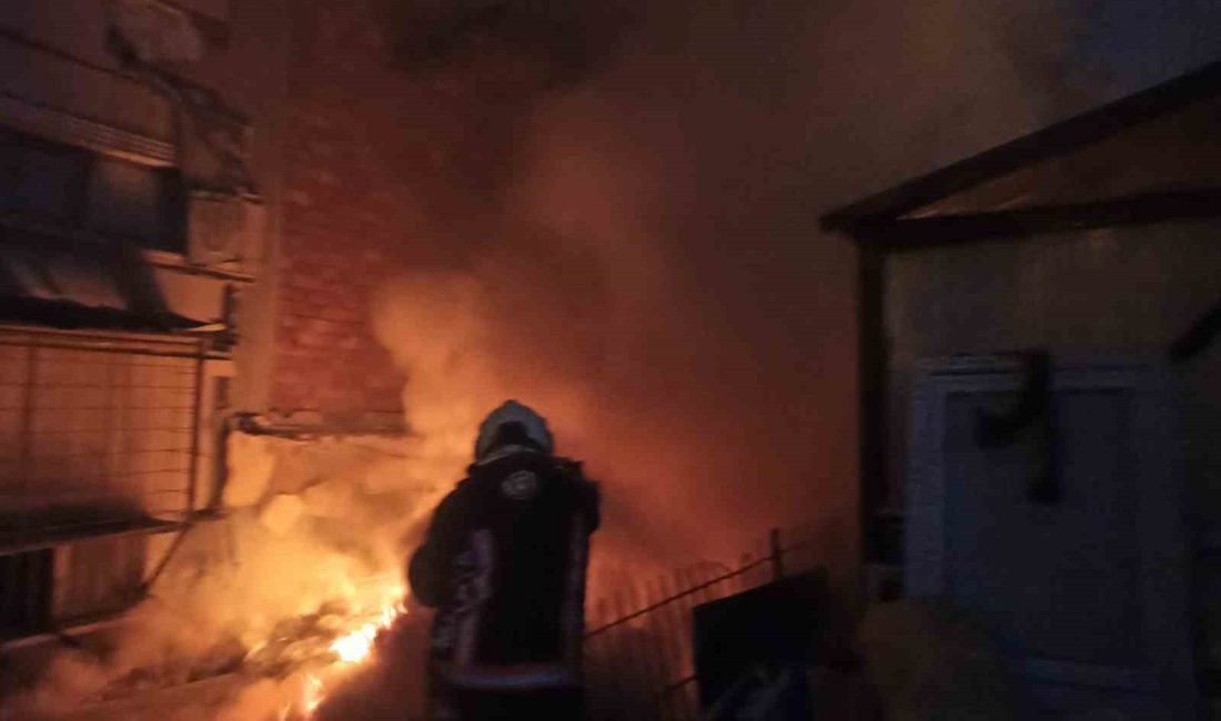 MALATYA’DA KONTEYNER YANGINI