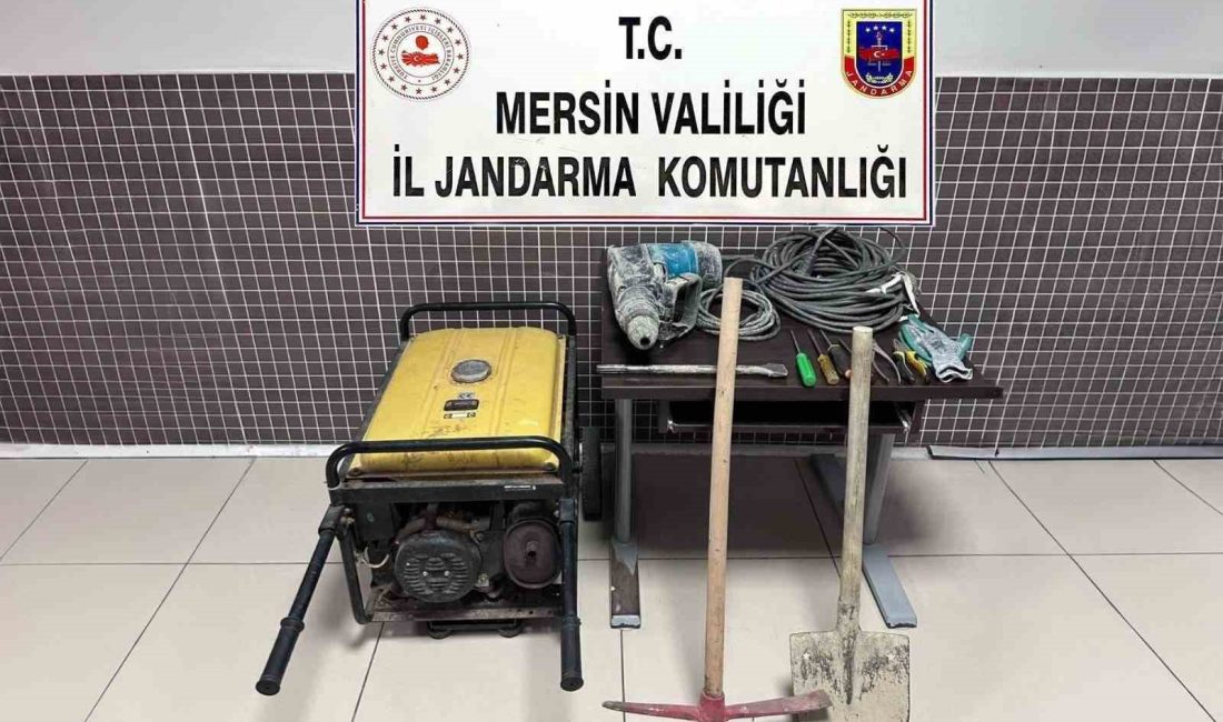 MERSİN'DE DEFİNE BULMAK AMACIYLA KAÇAK KAZI YAPTIĞI BELİRLENEN 5 ŞÜPHELİ