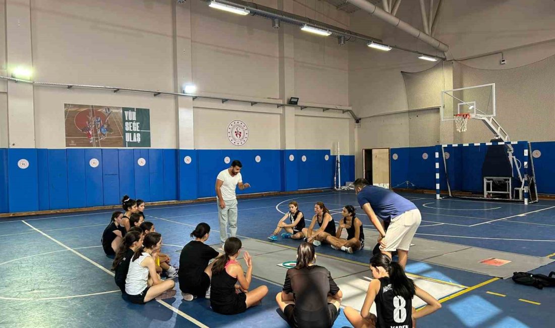 MUĞLA’DA, TÜRKİYE’NİN MİLLİ SPORU OLAN HEMSBALL, İLK KEZ BİR SPOR