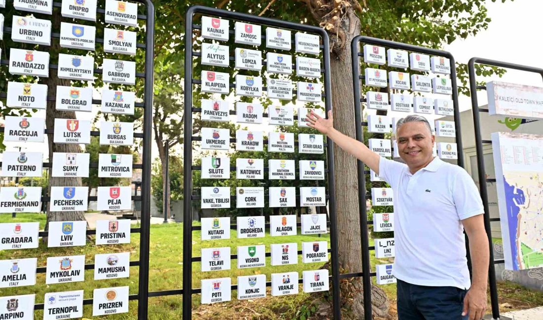 ANTALYA’NIN MURATPAŞA BELEDİYESİ, DÜNYANIN DÖRT BİR YANINDAN GELEREK KALEİÇİ OLD