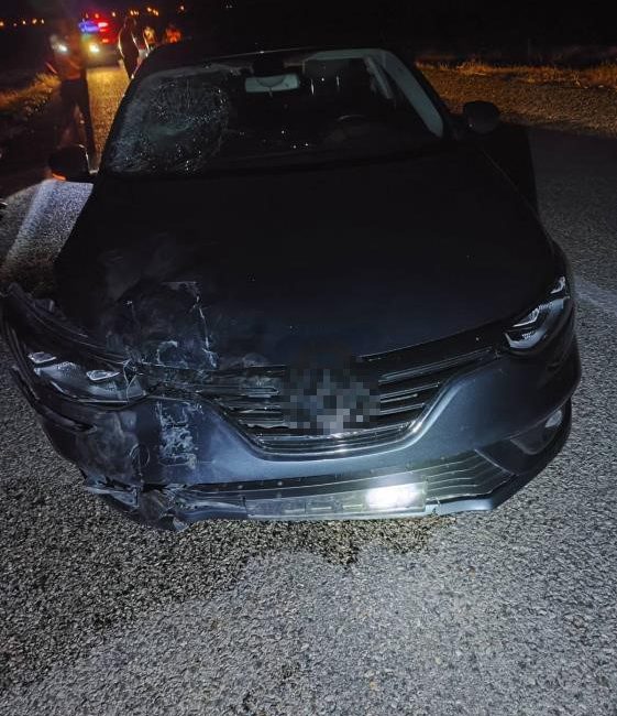 KONYA'NIN KULU İLÇESİNDE OTOMOBİLİN MOTOSİKLETE ARKADAN ÇARPMASI SONUCU MEYDANA TRAFİK