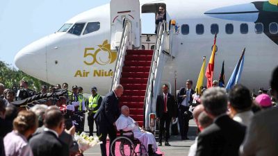 KATOLİKLERİN RUHANİ LİDERİ PAPA FRANCİS, ASYA PASİFİK TURUNUN SON DURAĞI