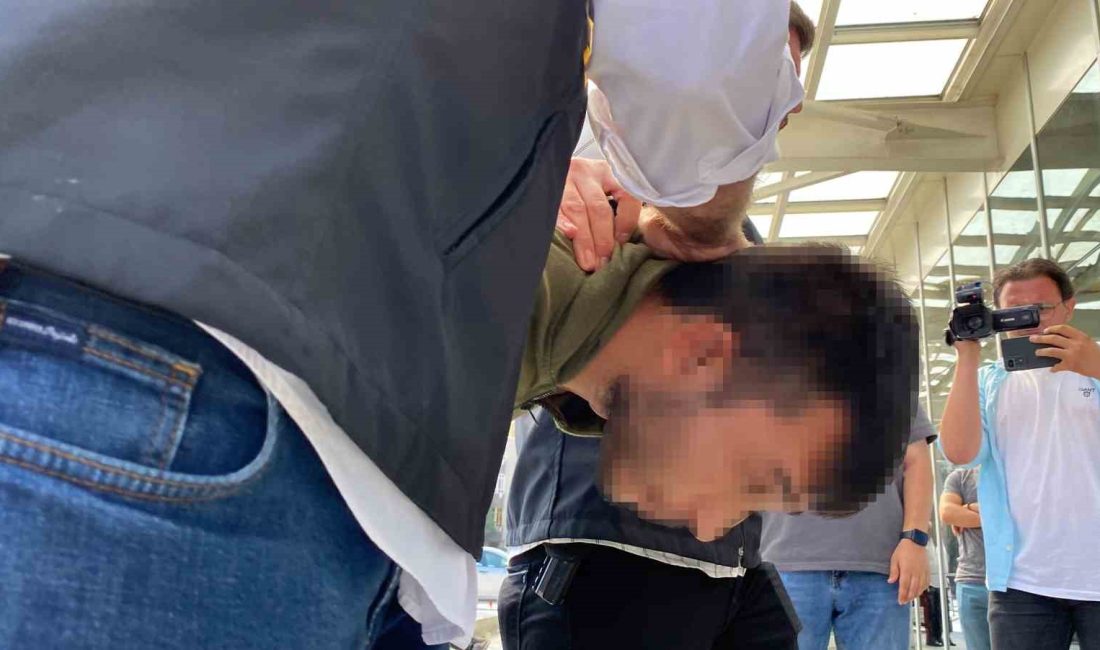 KONYA'DA KENDİLERİNİ YAKALAMAYA ÇALIŞAN 2 POLİS MEMURUNU SİLAHLA YARALAYAN 2