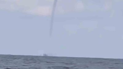 RİVA'DA ÇIKAN HORTUM KORKUTTU