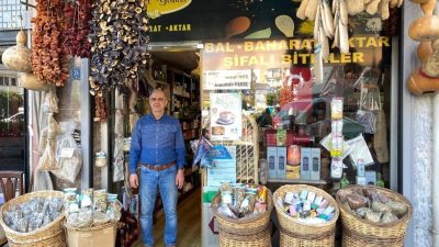 SON GÜNLERDE KONUŞULAN MAYMUN ÇİÇEĞİ VİRÜSÜ DE İNSANLARI TEDİRGİN EDERKEN,