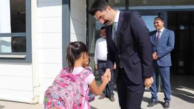 MANİSA'NIN SELENDİ İLÇESİNDE 2024-2025 EĞİTİM ÖĞRETİM YILI İLK DERS ZİLİYLE