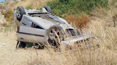 ARAÇ YOLDAN ÇIKARAK ŞARAMPOLE YUVARLANDI, SÜRÜCÜ HAYATINI KAYBETTİ.