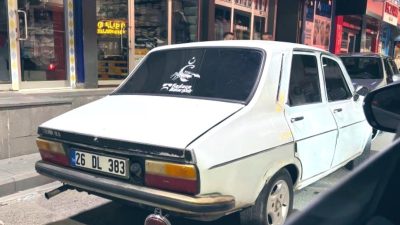 ŞIRNAK’IN ULUDERE İLÇESİNDE TOROS MARKA ARACININ CAMINA ESKİ JİTEM ÜYESİ