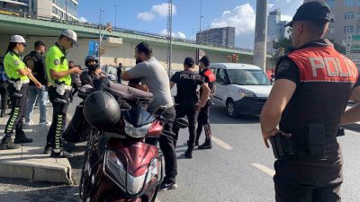 İSTANBUL’DA YENİ EĞİTİM VE ÖĞRETİM YILININ BAŞLAMASIYLA BİRLİKTE EMNİYET EKİPLERİ