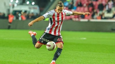 GALATASARAY, TAYLAN ANTALYALI'NIN SÜPER LİG EKİPLERİNDEN BODRUM FK'YA KİRALANDIĞINI DUYURDU.