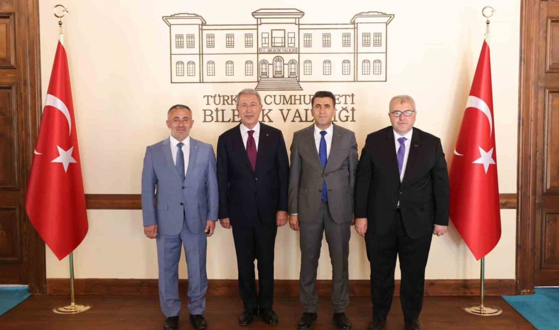 TBMM MİLLÎ SAVUNMA KOMİSYONU BAŞKANI AKAR'DAN BİLECİK VALİLİĞİNE ZİYARET