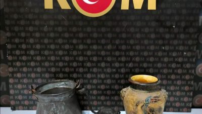 TOKAT'TA POLİS EKİPLERİ TARAFINDAN GERÇEKLEŞTİRİLEN OPERASYONDA 47 ADET TARİHİ ESER