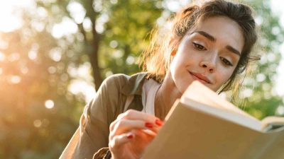 E-TİCARET PLATFORMU TRENDYOL, YAZ DÖNEMİNE DAİR KİTAP SATIŞ VERİLERİNİ PAYLAŞTI.