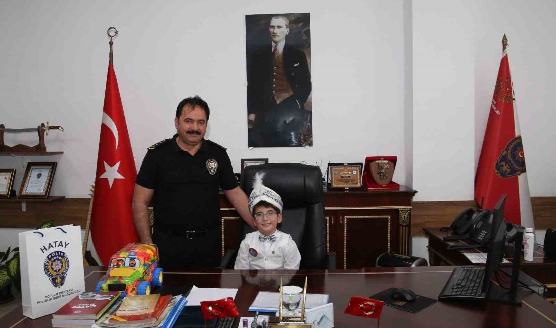 HATAY İL EMNİYET MÜDÜRÜ KADİR GÖKCE, BABASI 2020 YILINDA VEFAT