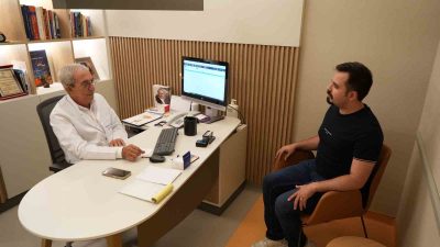 ESKİDEN 80'Lİ YAŞLARDA GÖRÜLEN PROSTATIN ARTIK 40'LI YAŞLARA KADAR İNDİĞİNİ