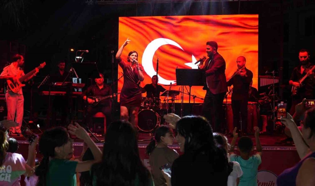 MANİSA’NIN KURTULUŞUNUN 102. YILI DOLAYISIYLA YUNUSEMRE KENT ORKESTRASI TARAFINDAN MURADİYE