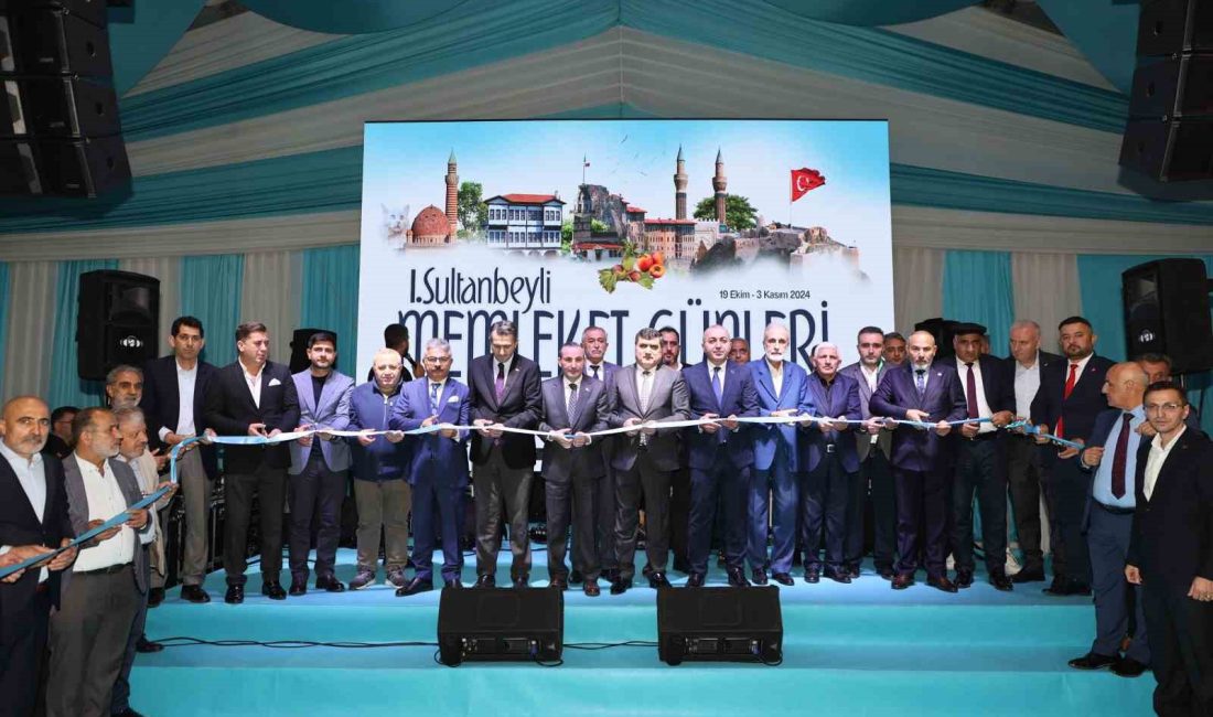 1’İNCİ SULTANBEYLİ MEMLEKET GÜNLERİ YOĞUN KATILIMLA BAŞLADI
