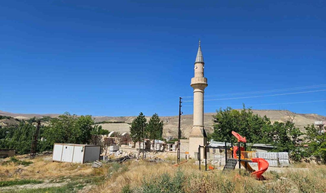 İBRAHİM PAŞA MAHALLESİ'NDE BULUNAN YAKLAŞIK 283 YILLIK YUSUFPAŞA CAMİİ, 4