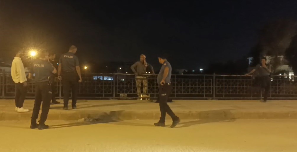 HATAY’IN ANTAKYA İLÇESİNDE DEFALARCA İNTİHAR GİRİŞİMDE BULUNAN VATANDAŞ ABDULSELAM YUMUŞAK’I,