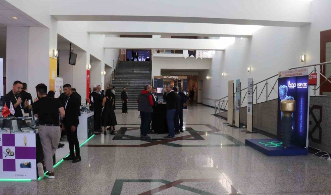 İNÖNÜ ÜNİVERSİTESİ’NDE DÜZENLENEN 3. ULUSAL DİŞ HEKİMLİĞİ KONGRESİNDE DİŞ HEKİMLİĞİ