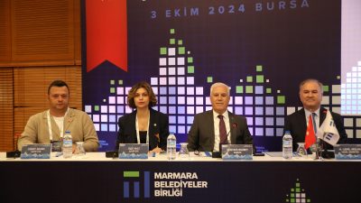 Bursa Büyükşehir Belediye Başkanı Mustafa Bozbey, depremlerin her an yaşanabileceğinin