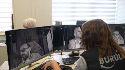 Bursa Büyükşehir Belediyesi iştiraklerinden BURULAŞ, 306 araçta yapay zeka destekli