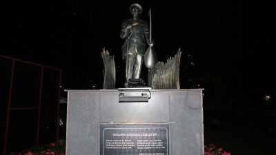 Bursa Büyükşehir Belediyesi, Türk Halk Müziği’nin usta ismi Aşık Veysel’in