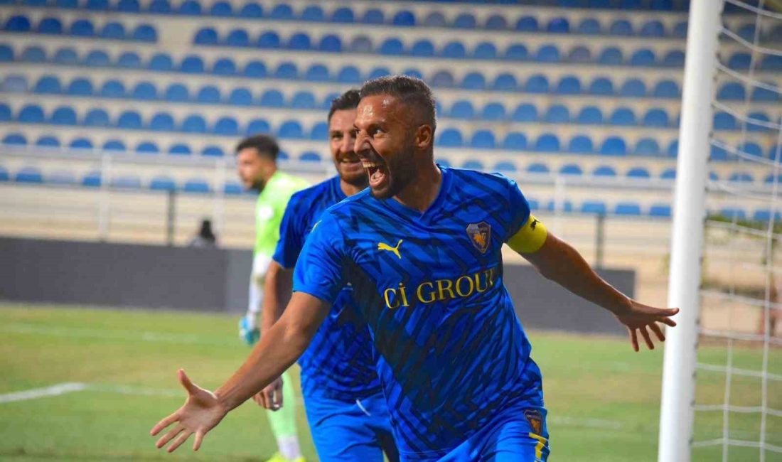 BUCASPOR 1928’İN 37 YAŞINDAKİ FUTBOLCUSU YASİN ÖZTEKİN, İLK 7 HAFTADA