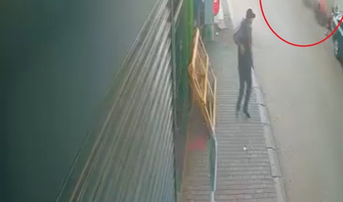 KONTROLDEN ÇIKAN OTOMOBİL, 5 ARACA ÇARPTI : 1 AĞIR YARALI