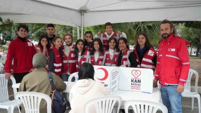 SAMSUN’DA 6.’SI DÜZENLENEN BARUTHANE ORTAOKULU GELENEKSEL KAN BAĞIŞI KAMPANYASINA VELİ