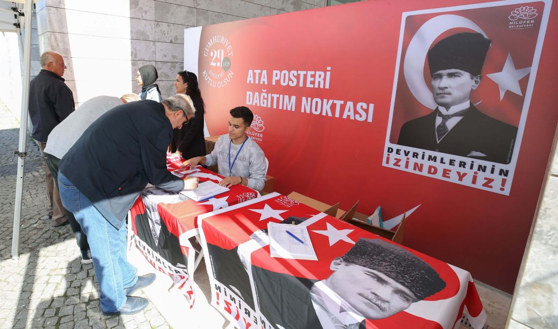 Bursa Büyükşehir Belediyesi, kentte 29 Ekim Cumhuriyet Bayramı coşkusunu doyasıya