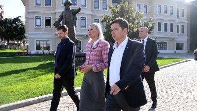 Osmangazi Belediye Başkanı Erkan Aydın, Marmara Belediyeler Birliği Toplantısı için