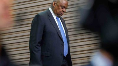 ABD SAVUNMA BAKANI LLYOD AUSTİN, RESMİ GÖRÜŞMELER YAPMAK ÜZERE GELDİĞİ